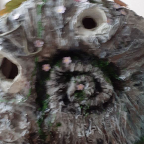 Meet your Posher, Beverly - Picture 1 of 1